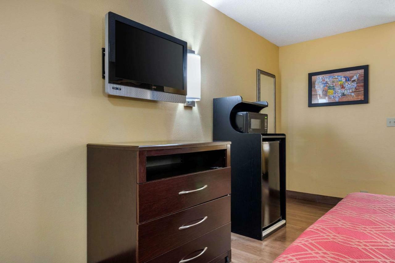 Econo Lodge Lexington Zewnętrze zdjęcie